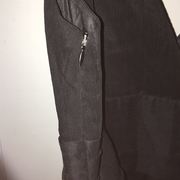 Black Chiffon V Dress Size Medium - Picture 4 of 5